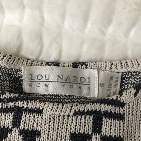 90’s Tribal colorful design sweater - Picture 2 of 6